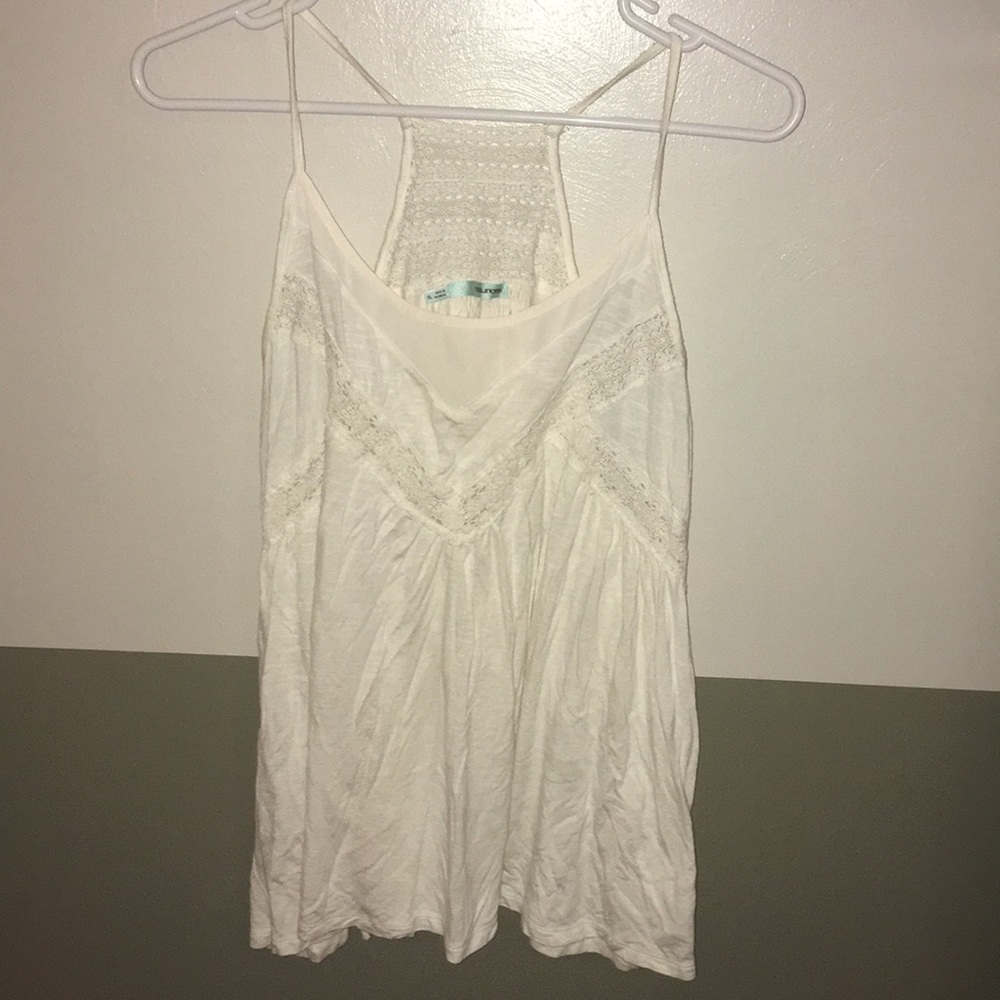 White tank
